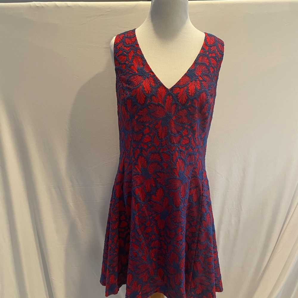 Red underlay w/ blue flower lace dress, size 14, Rachel Roy, zipper back